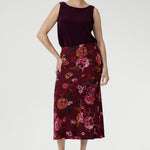 Crafted from our signature dry-touch stretch jersey, the Asher Skirt offers a comfortable, streamlined fit with an easy pull-on, elasticated waist, and a refined A-line shape. Designed with comfort and movement in mind, Asher is perfect for effortless styling from work to weekend. Proudly designed and made in Australia.