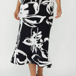 Pair it effortlessly with your wardrobe staples for a refined, Australian-made professional look that truly works.