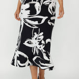 Pair it effortlessly with your wardrobe staples for a refined, Australian-made professional look that truly works.
