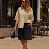 Bermuda Short in Charcoal