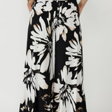 Caspian Palazzo Pant in Midnight Daisy