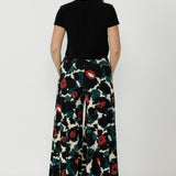 Women’s Caspian Palazzo Pant in lightweight stretch jersey with a flattering double-layer waistband, side pockets and flowing full-length palazzo legs.