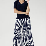 Cosi Top in Navy