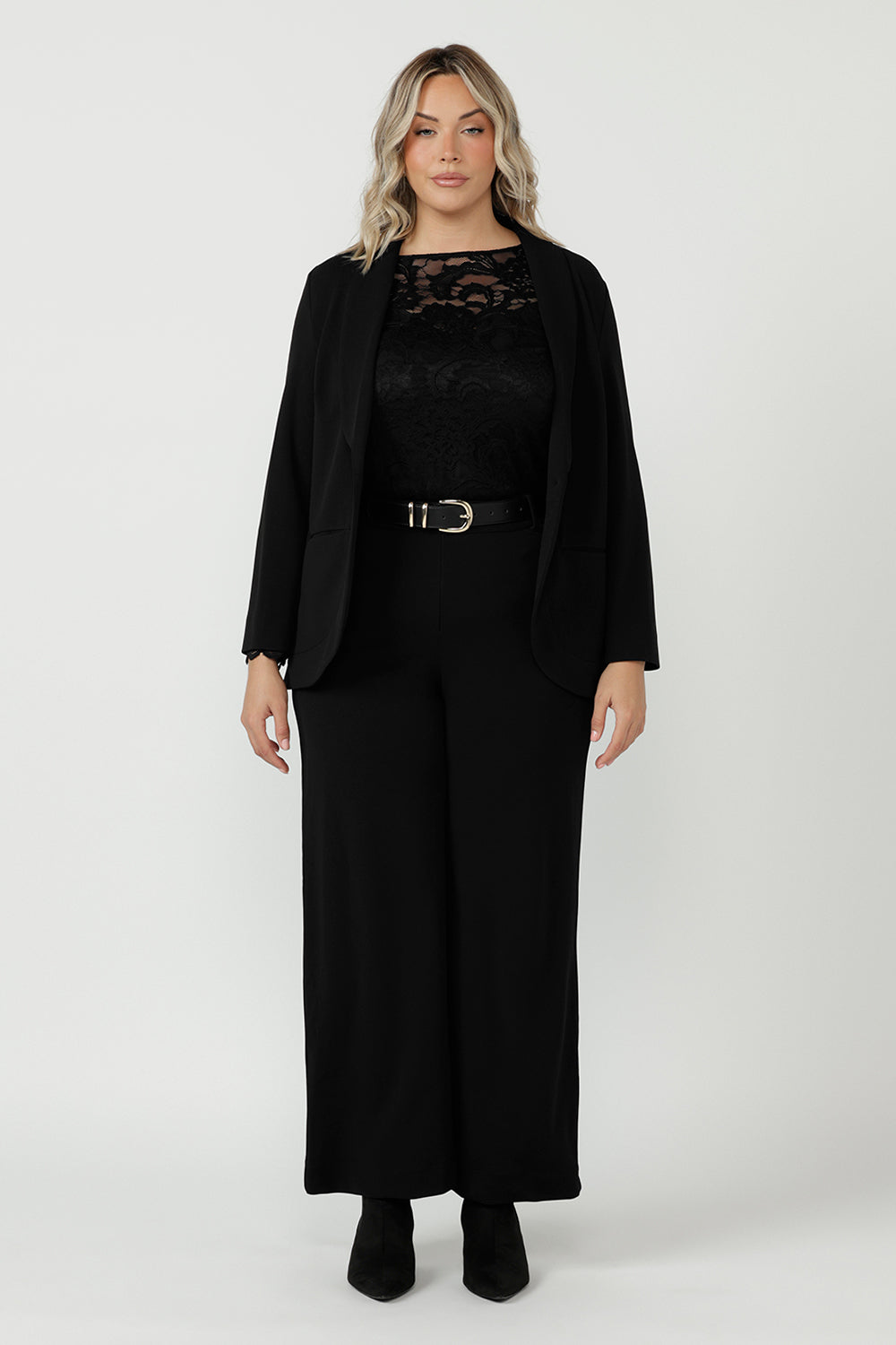 Merit Blazer in Black