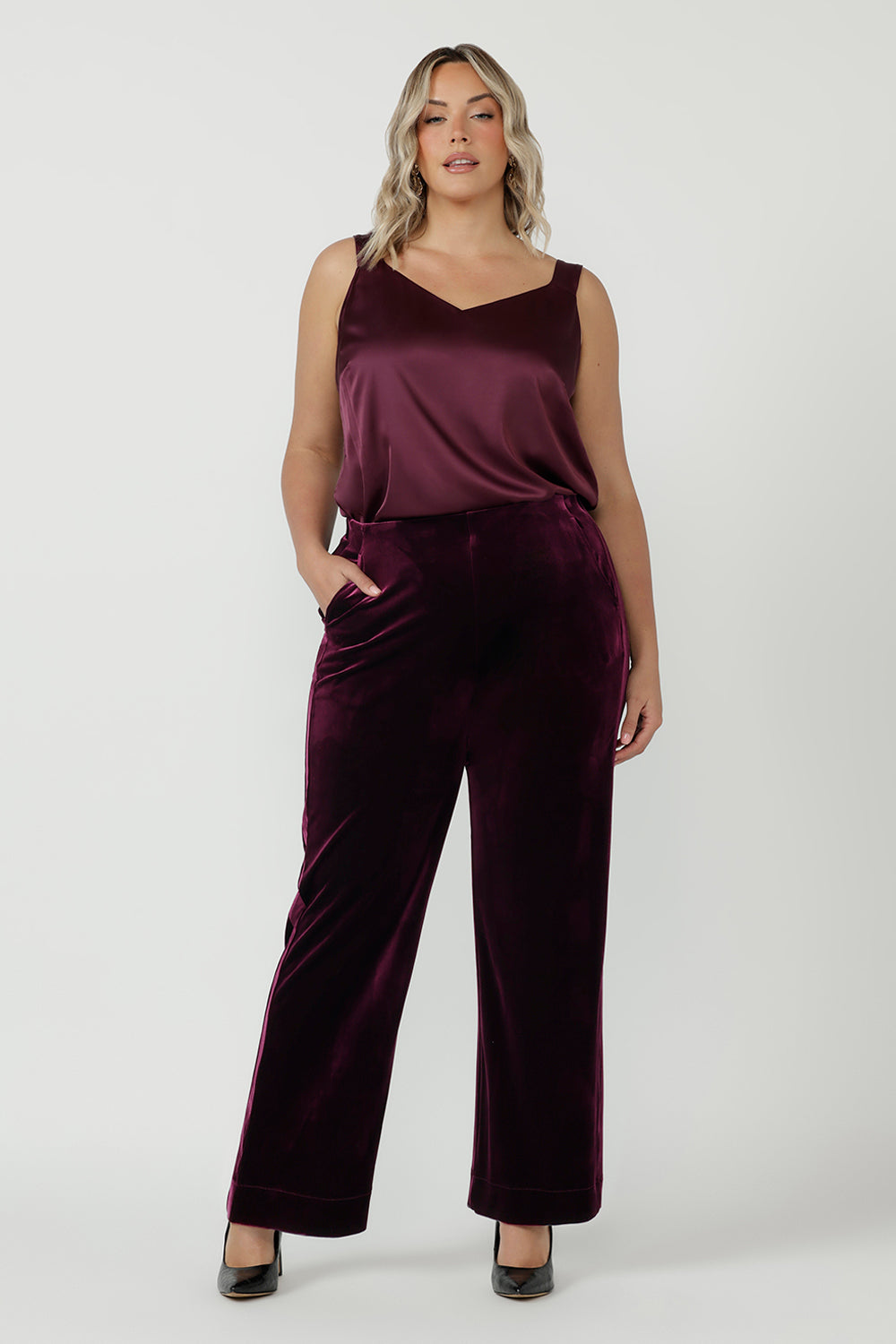 Tuxedo Pant in Wine Velour