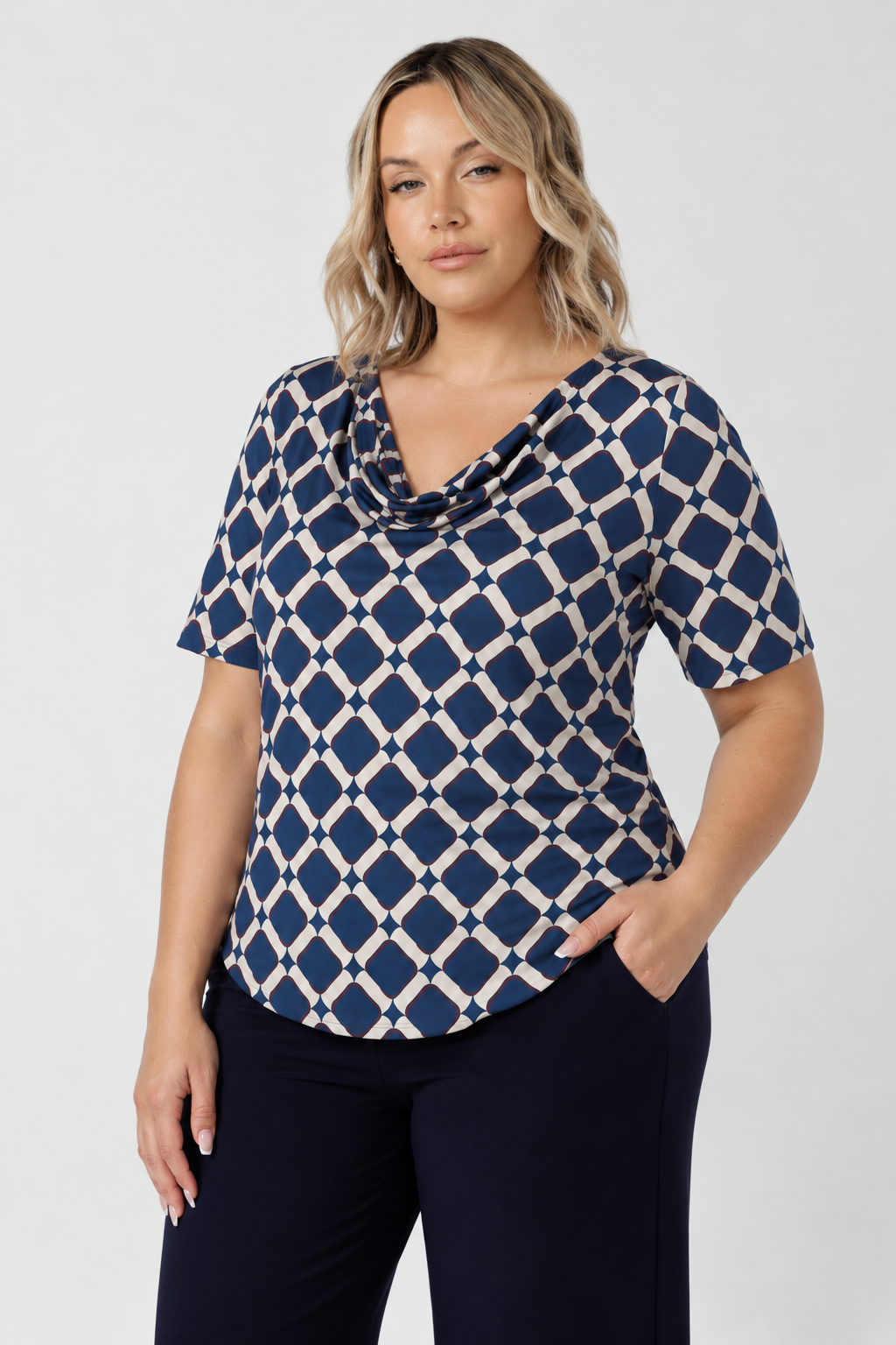 Daryl Top with Elbow Sleeve in Aperture