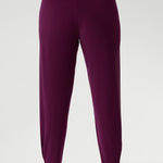 These easy care pants are designed to flatter all body shapes, providing a versatile, stylish solution for everything from casual weekends to more polished work looks. Available in sizes 8-24.