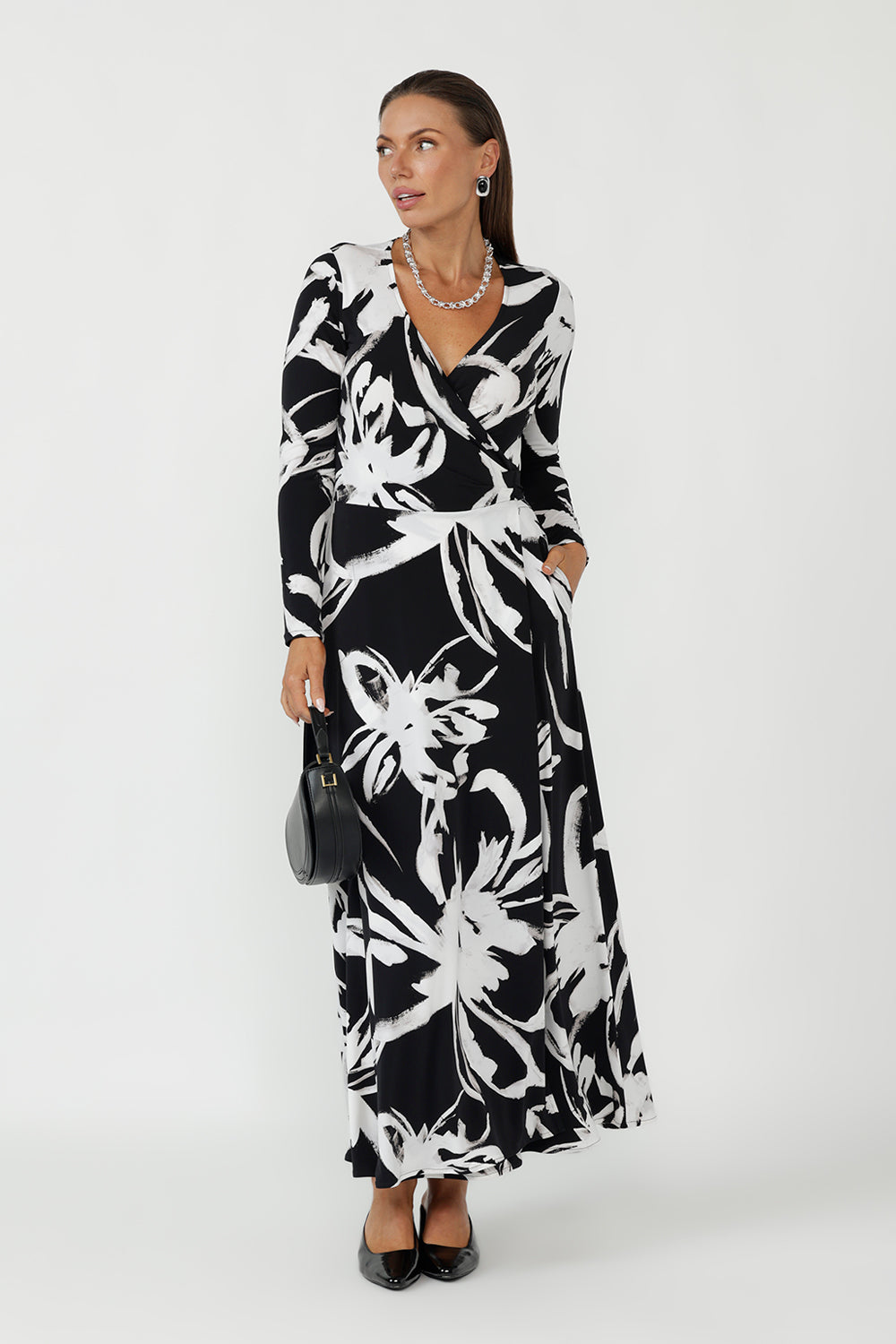 The Kimberley Wrap Dress is the ultimate in women’s workwear Australia, designed for modern women seeking comfortable office wear without compromising on style. 