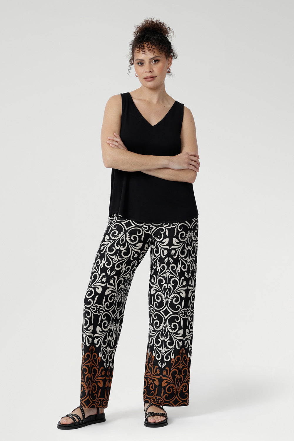 Whether you're dressing for work or mixing and matching for casual looks, the Monroe Pant ensures you look chic and feel comfortable all day long. Available in 3 lengths.