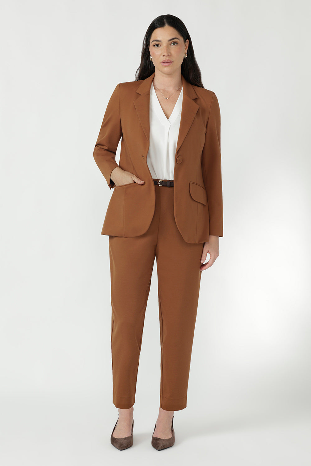 Toffee Longline Tailored Jacket in firm-stretch Tech Stretch fabric with removable shoulder pads and half buggy lining.