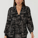 Paeton Top in Surface Noir