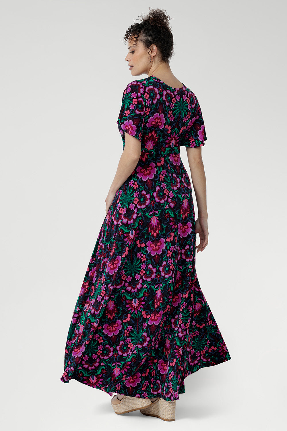 Paloma Maxi Dress in Garden Fantasia – Fleur Collective