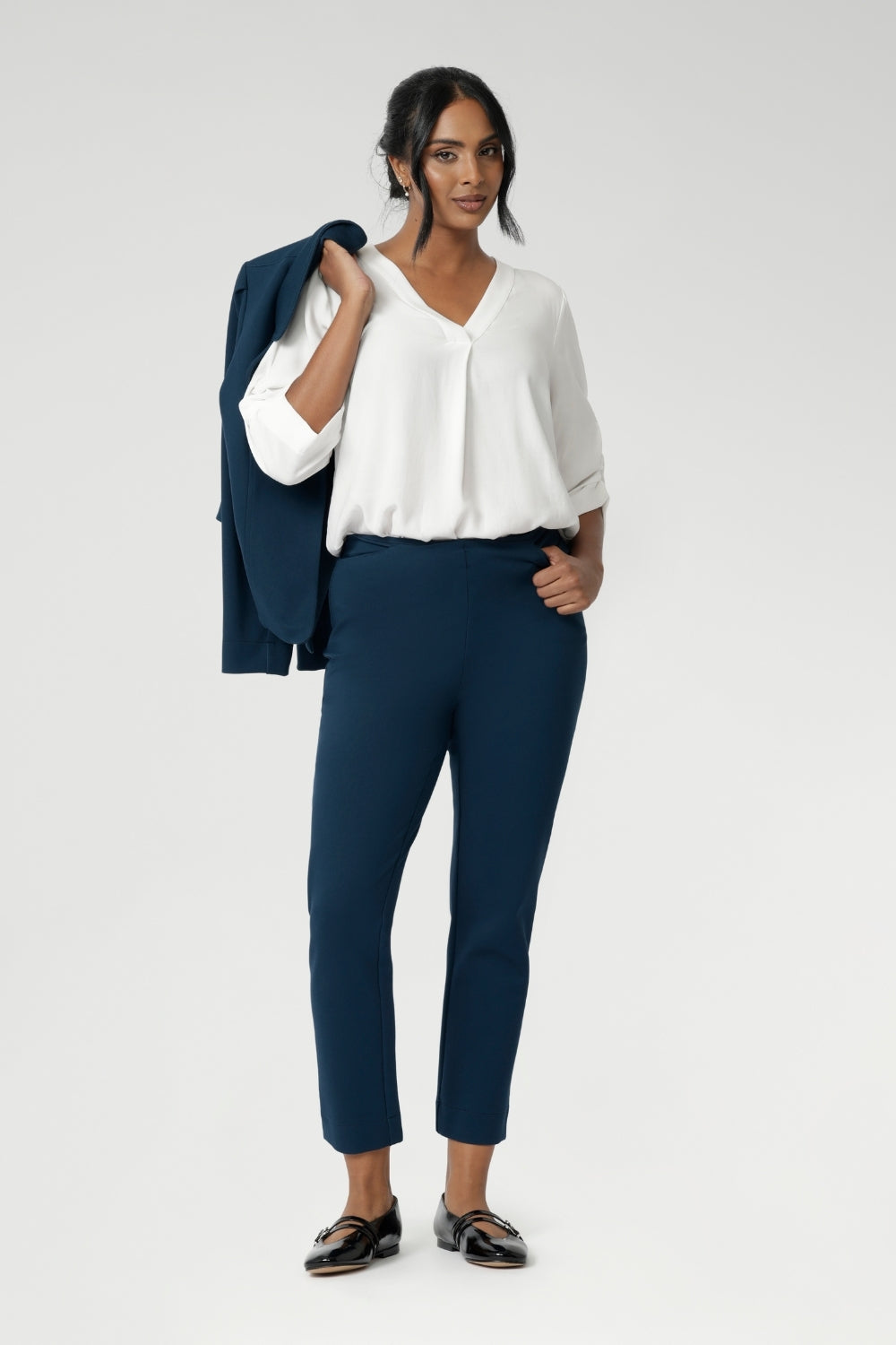 The Paxton Pant is a pull-on style designed for the woman on the go. It pairs effortlessly with L+F separates and the Garcia Jacket for a coordinated, polished look.