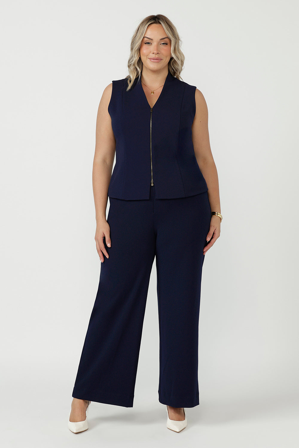 Drew Pant in Navy