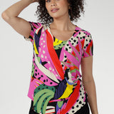 Crafted from soft-touch jersey in an exclusive Tucan print, the Sawyer Top is an easy, everyday essential for smart styling, casual dressing, and effortless layering. 