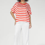 Finished with a straight hemline for clean lines and versatility, the Scout Tee pairs seamlessly with denim, tailored pants, or skirts. 