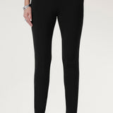 Skinny Leg Pant in Black