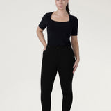 Skinny Leg Pant in Black