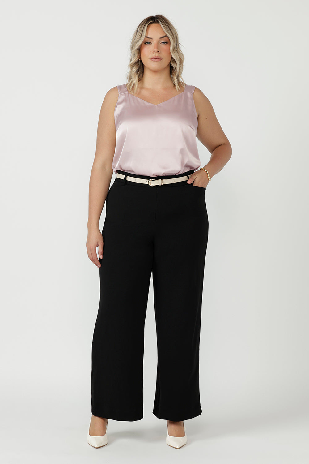 Drew Pant in Black