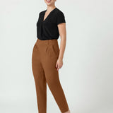 Tapered Leg Pant in Toffee