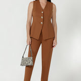 Tapered Leg Pant in Toffee