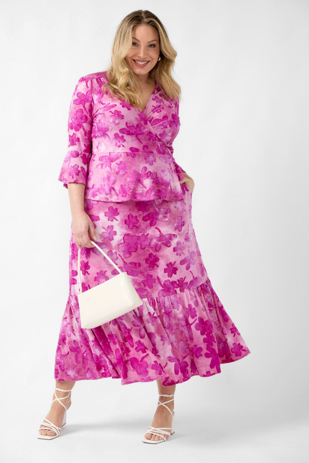 Women’s burnout skirt featuring a comfortable pull-on elastic waistband, flattering shaping through the back and a softly gathered frill for elevated everyday style.