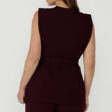 Vienna Vest in Wine Smart Crepe