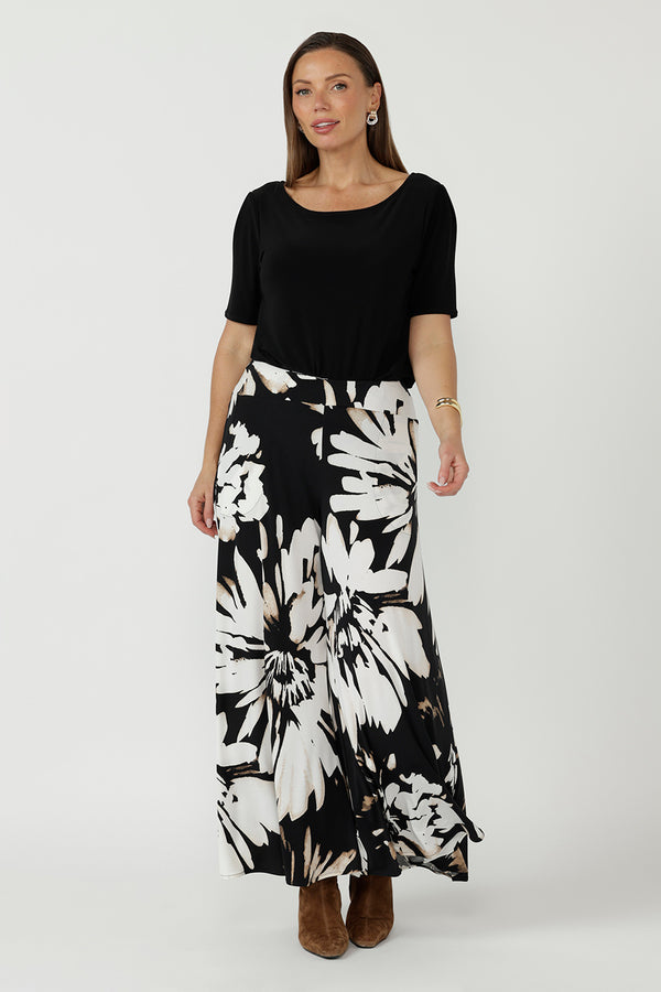 Caspian Palazzo Pant in Midnight Daisy